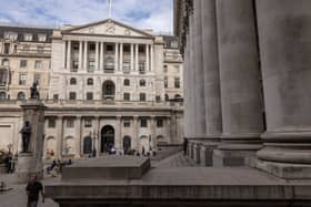 Members of the public in front of the Bank of England on October 3, 2022 in London, England