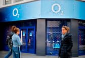 O2 has issued a warning as fraudsters are getting phone contract customers to steal personal details 