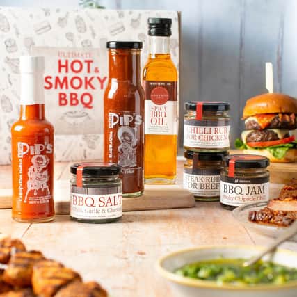 Ross & Ross offer a great BBQ gift set for Father's Day