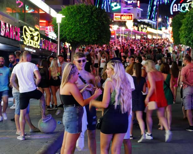 Brits on all-inclusive holidays in Spain face a cap on alcohol consumption (Photo: Getty Images)