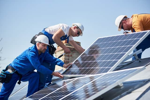 Solar panel Installation (photo: adobe.com)