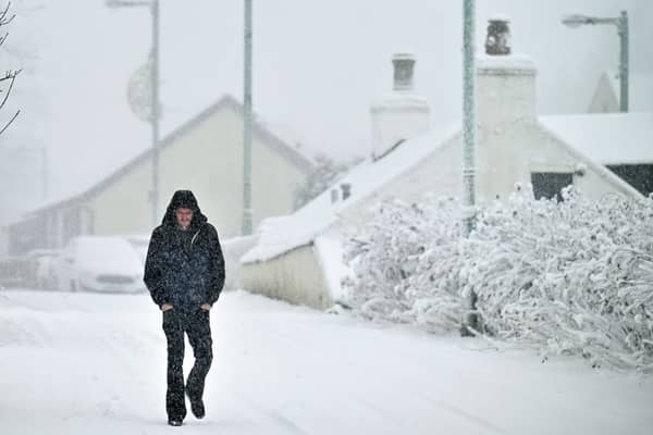 Will it be a white Christmas this year?  (Photo: Jeff J Mitchell/Getty Images)