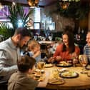 Dining local to support local restaurants (photo: Shutterstock)