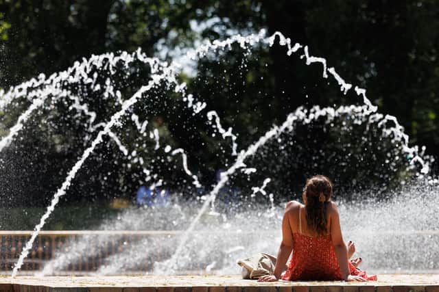 A yellow heat-health alert has been issued by the  UK Health Security Agency (UKHSA) as the UK experiences the hottest day of the year. (Photo: Dan Kitwood/Getty Images)