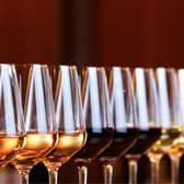 Alcohol: 5 viral wines you need to try according to “winefluencers” on TikTok (Photo: Adobe Stock)