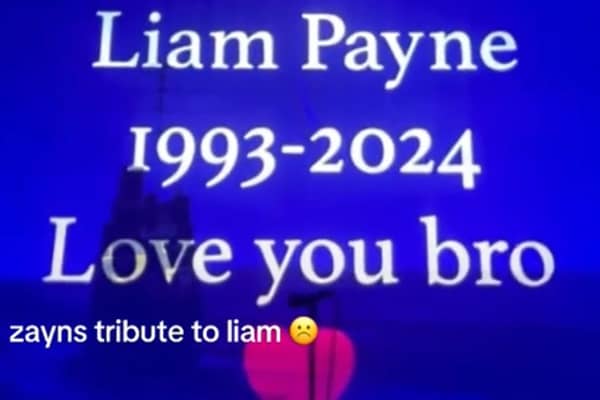 Zayn Malik pays tribute to former One Direction bandmate Liam Payne at Leeds show.