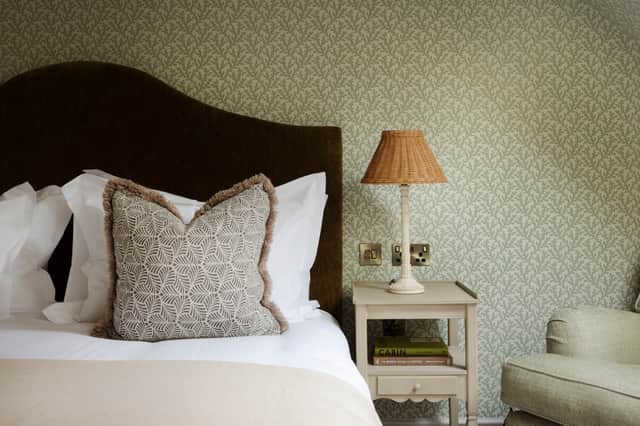 The dog-friendly Water's Edge Cottage accommodation