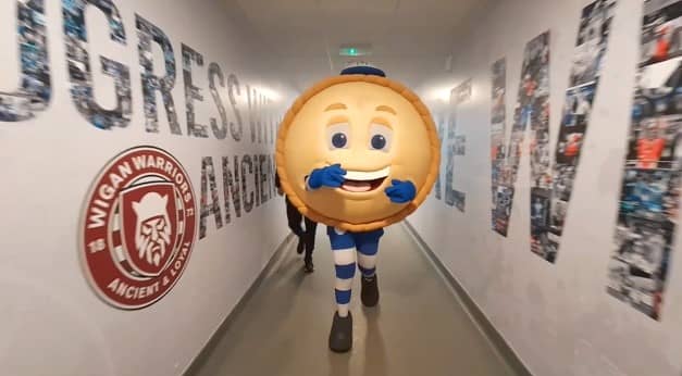 Crusty the Pie football mascot