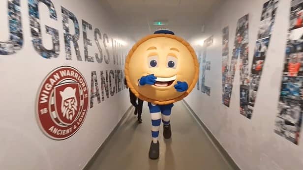 Crusty the Pie football mascot