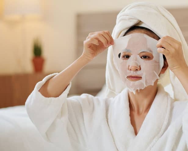 8 must-have beauty essentials for some aeroplane pamper time