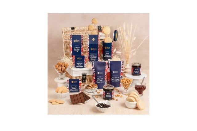 Luxury Family Sharing Food Hamper – The British Hamper Company £69.97