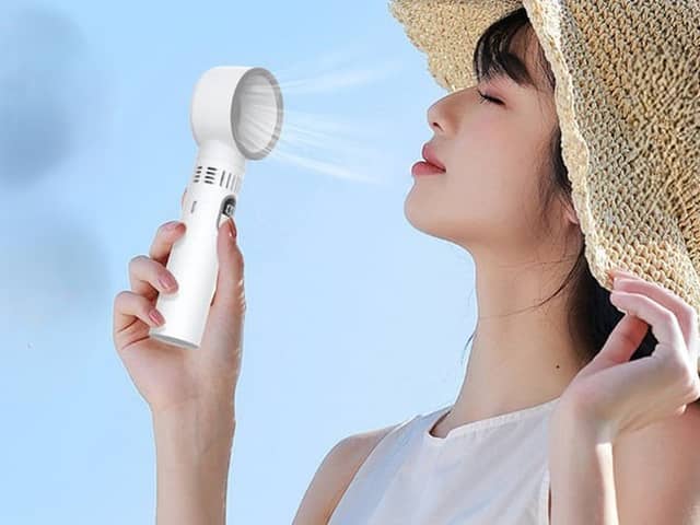 A bladeless portable fan for less than £10? That's a perfect heatwave purchase