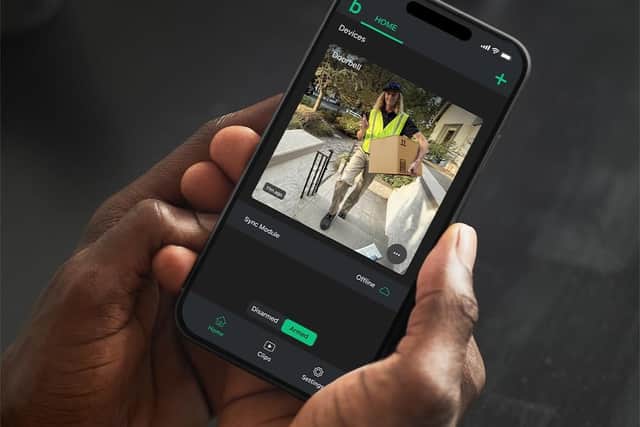 Images are piped to your smartphone