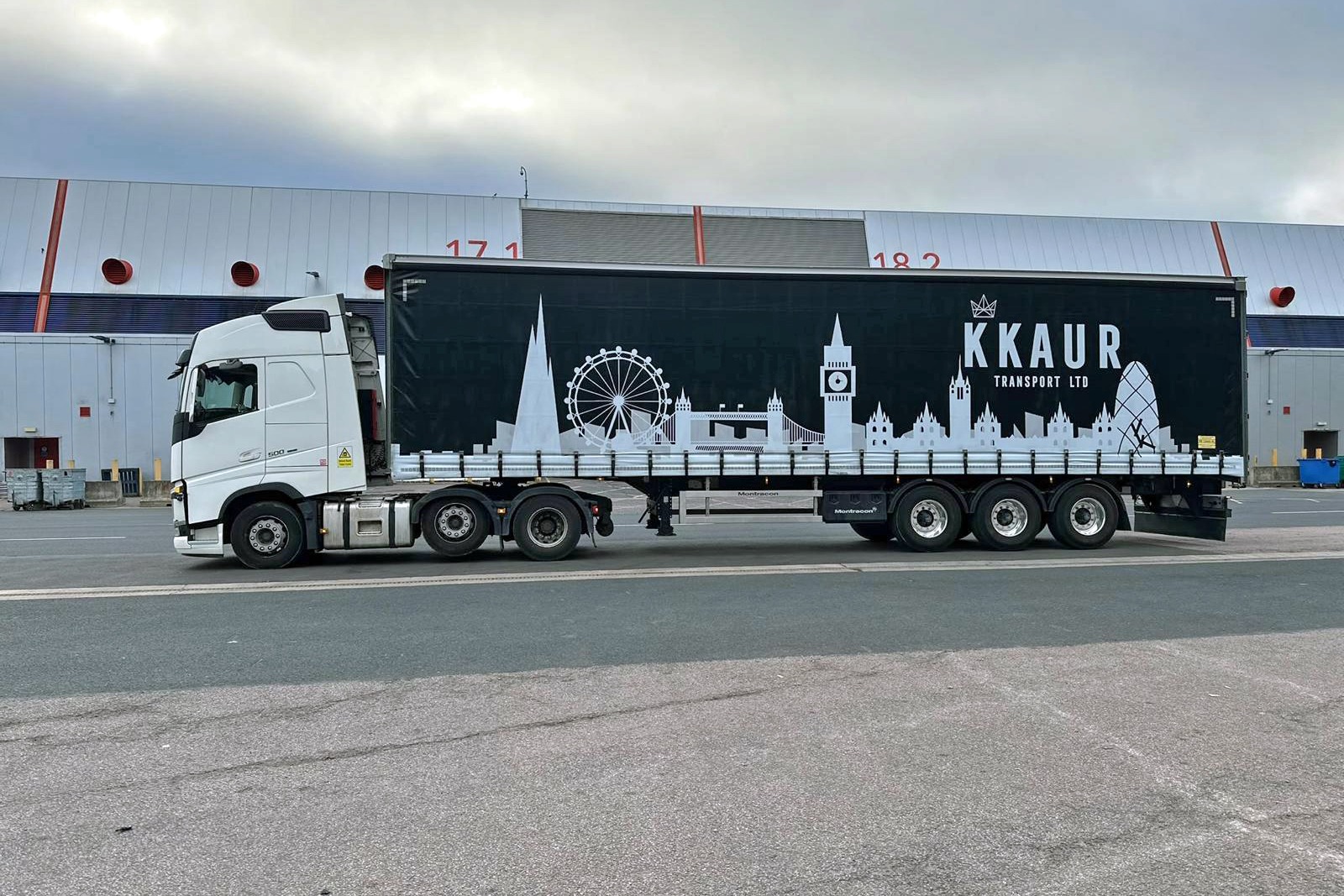 Buckinghamshire logistics firm KKaur Transport joins the Pallet-Track ...