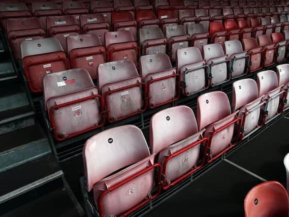 Hundreds of people in Buckinghamshire have signed a petition calling for the Government to let football fans back into stadiums.