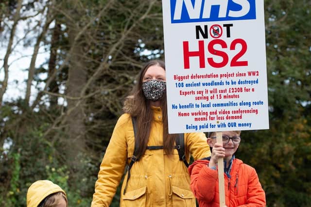 HS2 protest in Fairford Leys and Stone
