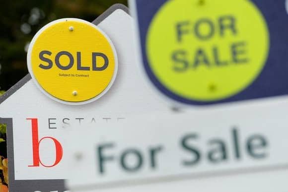 House prices increased slightly in Aylesbury Vale in September, new figures show.