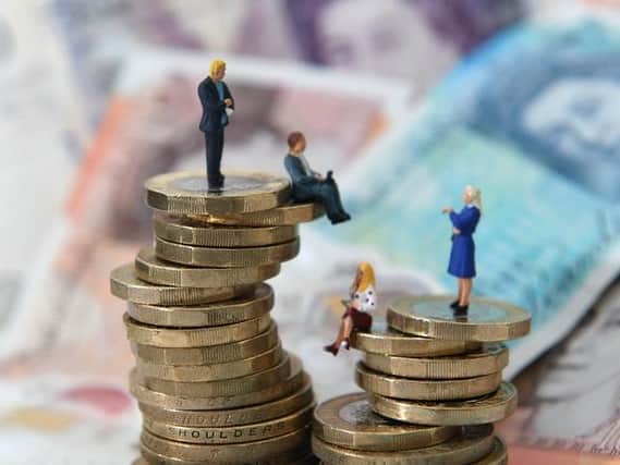 Gender pay gap costs women in Buckinghamshire more than one month's salary a year
