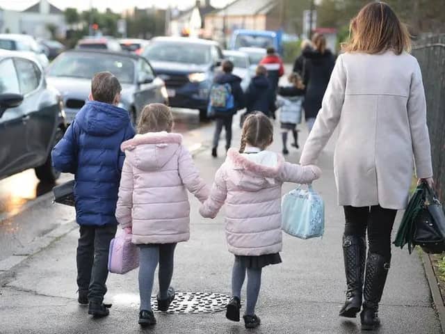More than 150 schools and colleges in Buckinghamshire are in areas with potentially dangerous levels of air pollution.