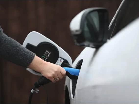 Buckinghamshire is failing to keep pace with the national rollout of electric vehicle charging points, figures reveal.