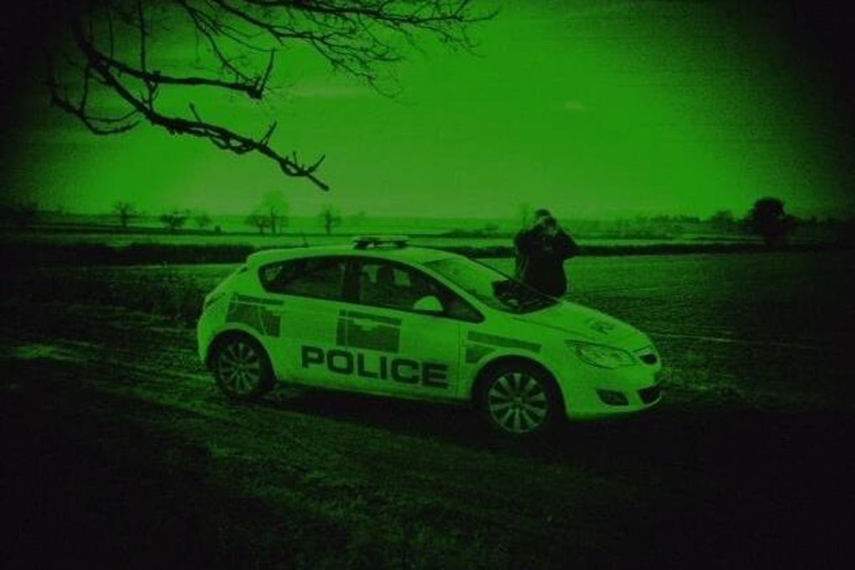 Eight men arrested after spate of rural crime at farms near Buckingham 