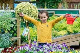 © UNP) of Dobbies’ Little Seedlings Ambassador Leon Bagley