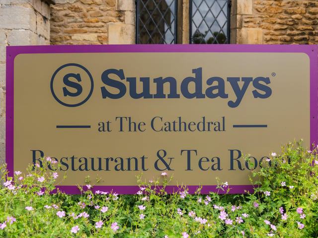 Sundays in Peterborough Cathedral precincts -   a free glass of bubbly & a gift for every mum.No reservation system until 1.30pm then reservations taken from 1.45 to 4pm .