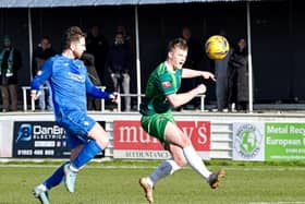 New signing Harry Scott scored on his debut for Ducks   (PICTURES BY MIKE SNELL)