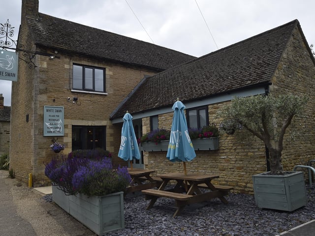 The White Swan pub in Woodnewton has a special three-course Mother's Day menu with sittings available at 12pm, 2pm, 4pm & 6pm.