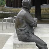 Ronnie Barker statue, Aylesbury