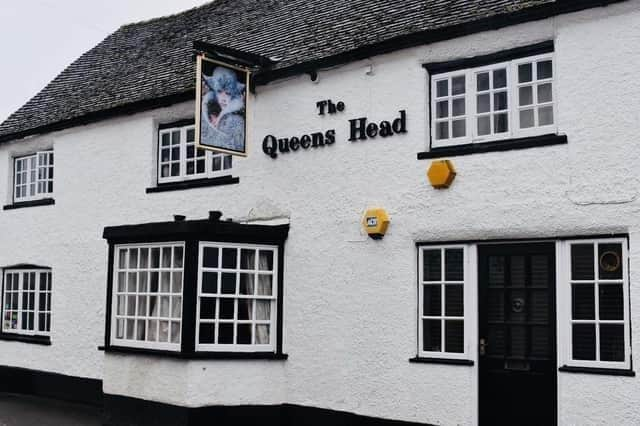 The Queen's Head.