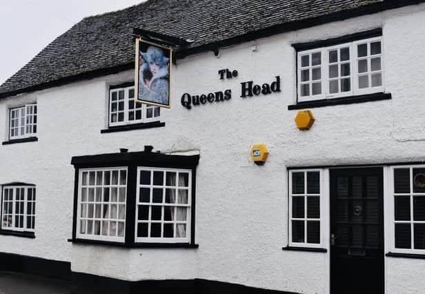 The Queen's Head.