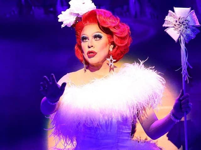 La Voix performing at Aylesbury Waterside Theatre's 2021 pantomime
