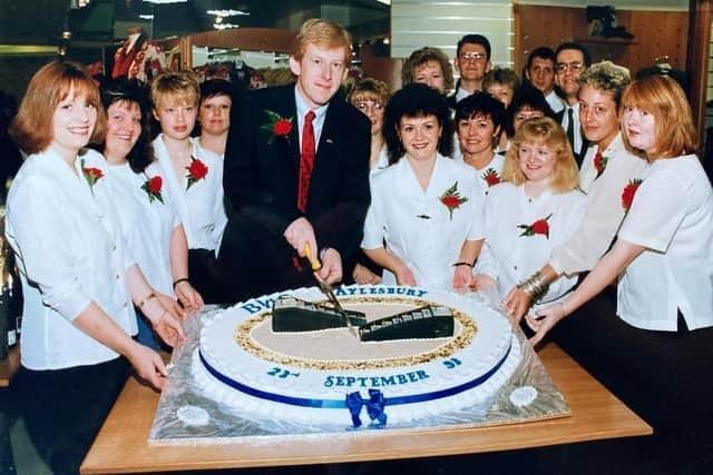 BhS Store manager Tony Pearson with his 'fantastic team' of store associates in 1993