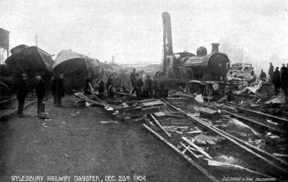 A photo from the 1940 crash