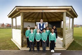 Kingsbrook View Primary School Receive Outdoor Classroom