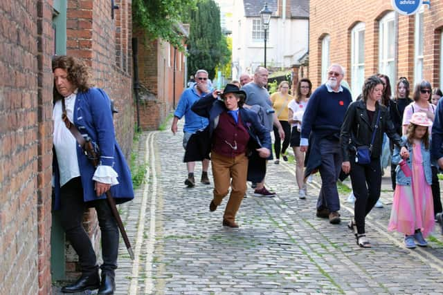 Unbound's walking play