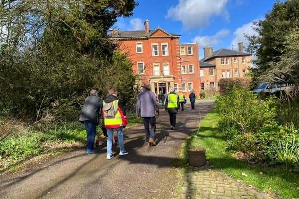 The walkers approach Redfield