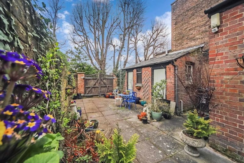 The courtyard garden