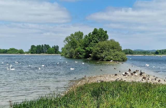 Piling work is beginning at Wilstone Reservoir next week, which will see 2,000 steel piles installed into the 200-year-old reservoir's embankments