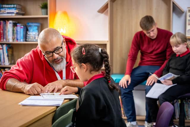 1 in 4 primary school children fail to reach the expected standard of reading when leaving primary school.