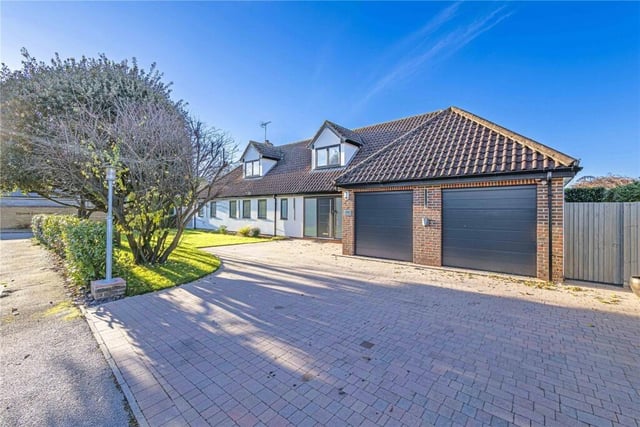 Willow Beck in Pebblemoor. Castles Estate Agents, Eaton Bray