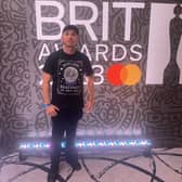 Lee read for the stars at the Brit Awards afterparty.