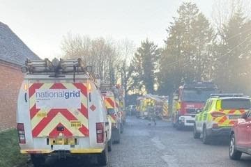 Nine fire engines sent to vast blaze started at thatched building in Aylesbury Vale village 