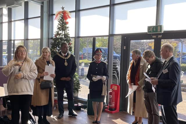 Marie Biswell BSL Interpreter, Vicky Hope-Walker CEO of NPHT, Chairman of Buckinghamshire Council, Councillor Dev Dhillon, Countess Elizabeth Howe,  Lord Lieutenant of Buckinghamshire, Diane Hands Founder of I Have A Voice Too! With a member of the group and Nigel Purse, Chairman of NPHT.