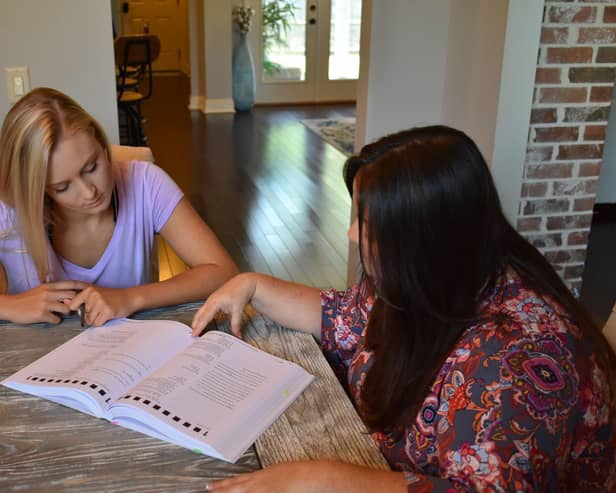 Tutor Doctor tutoring session