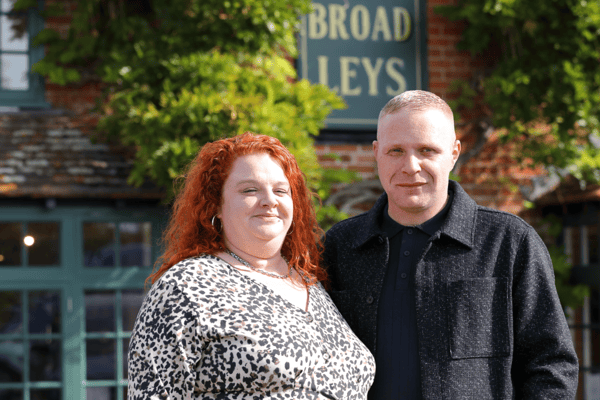 Eleanor Guppy and John Hardy have 20 years' experience running pubs.