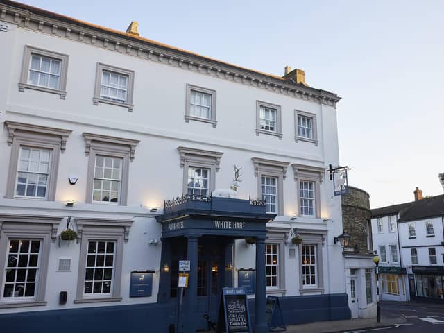 The White Hart is back open for business