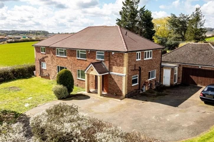 7-bedroom £1.4m Waddesdon home is one of the most expensive properties in the Aylesbury area 