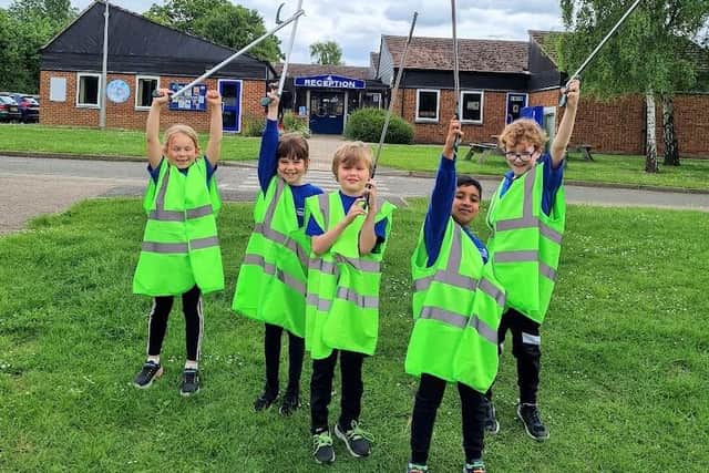 Buckingham Primary School pupils with the litter-pickers